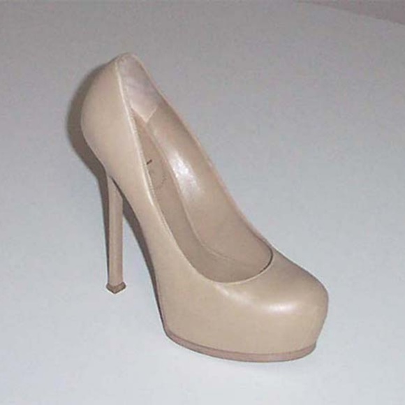 Yves Saint Laurent Shoes - YVES SAINT LAURENT Tribtoo beige platform pump 40